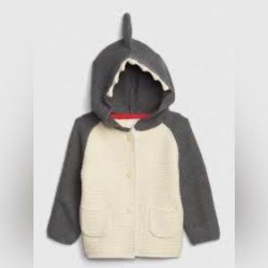 Gap Baby Brennan Shark Sweater Sz 3-6M